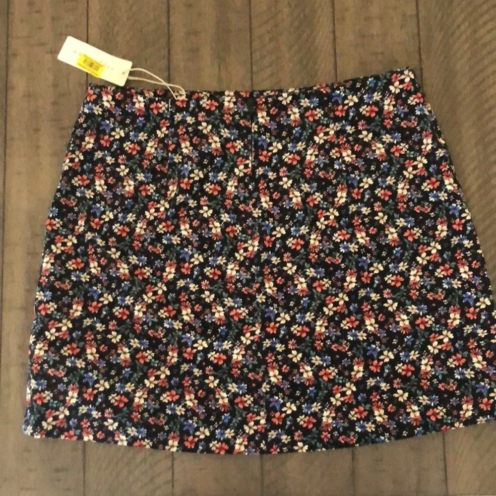 COPPER KEY Multi floral lightweight corduroy mini skirt NWT L